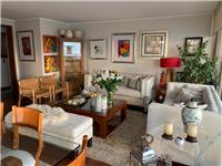 Cercano teatro las Lilas